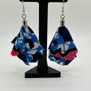 ✨5/$25✨ Blue and Pink Patterned Fabric Earrings